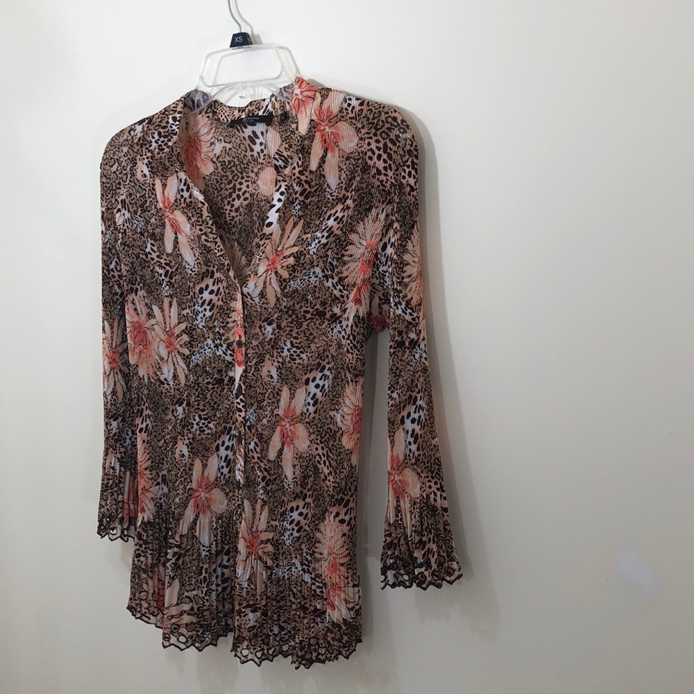 Floral top - Picture 3 of 8